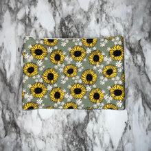 Load image into Gallery viewer, Sunflower