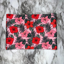 Load image into Gallery viewer, Wayfinder Floral